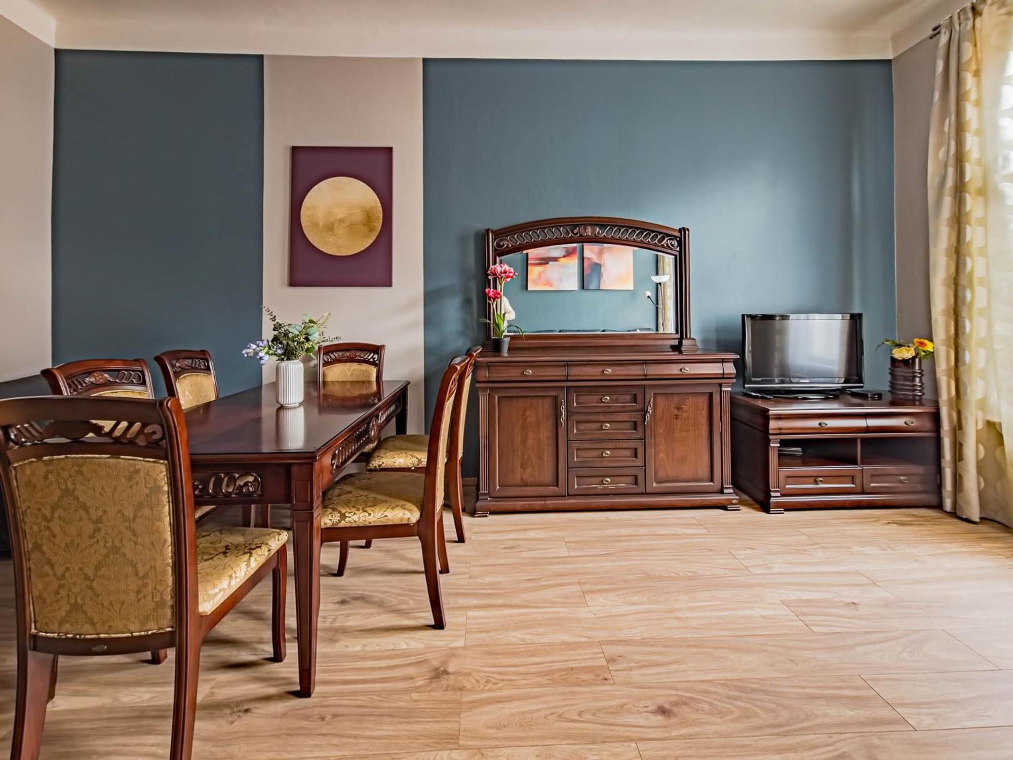 פראג Modern Cozy Apartment By Ruterra מראה חיצוני תמונה